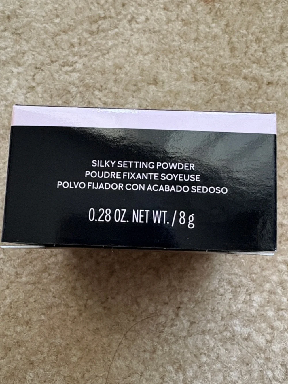 NIB Mary Kay Silky Setting Powder - LIGHT MEDIUM IVORY MATTE